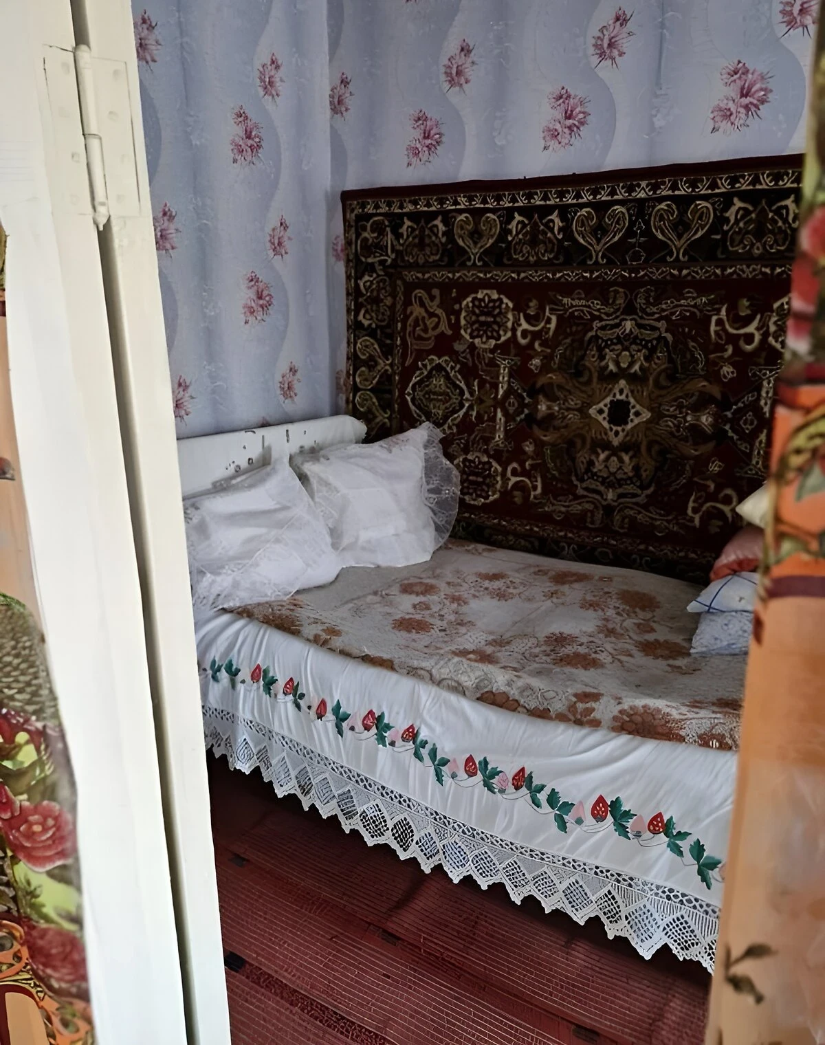 Будинок, Низи: 18 соток, газове і пічне опалення, фото 5
