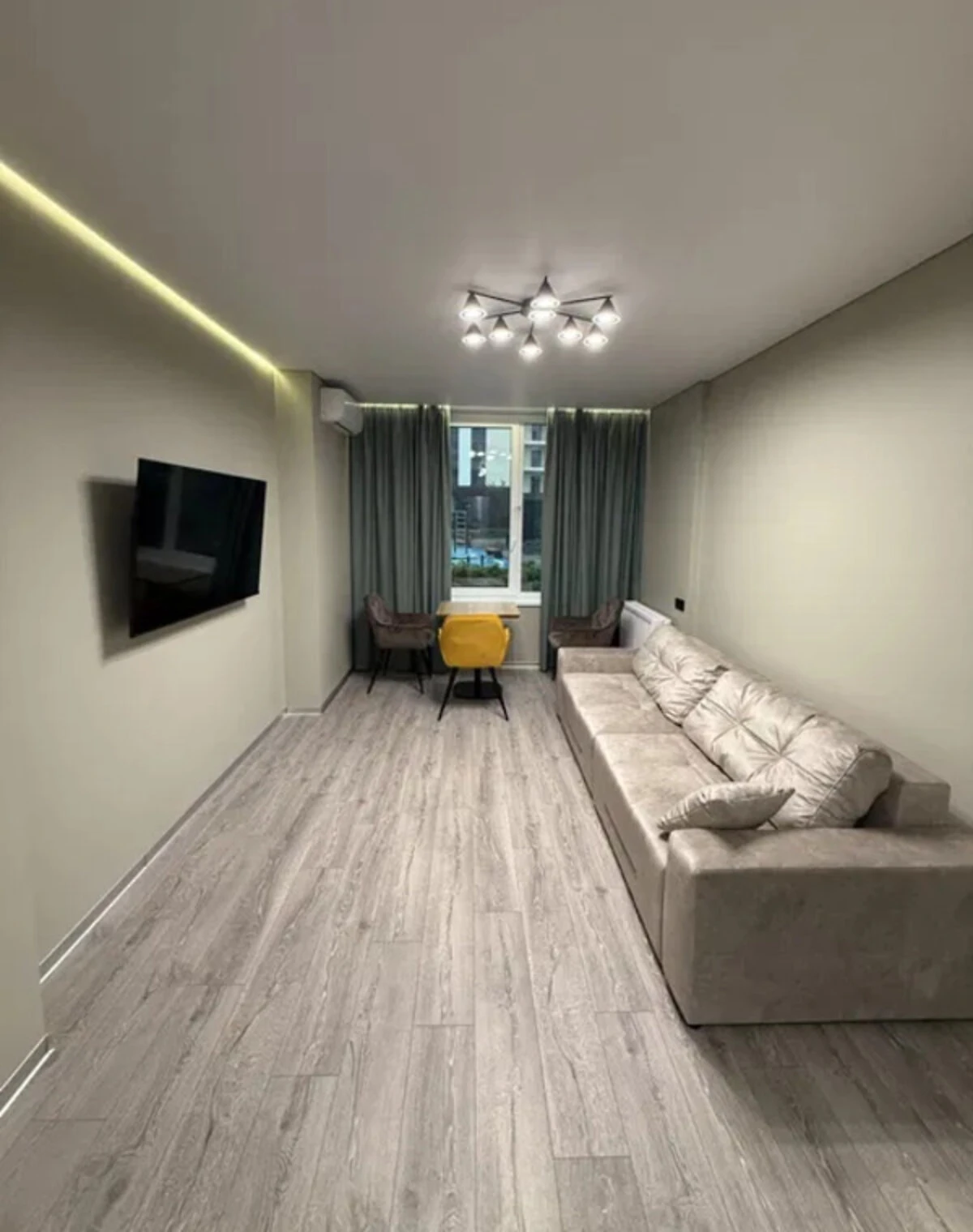 1-кімнатна квартира, Київ: авторський ремонт, кухня 20 м², єОселя - фото 2