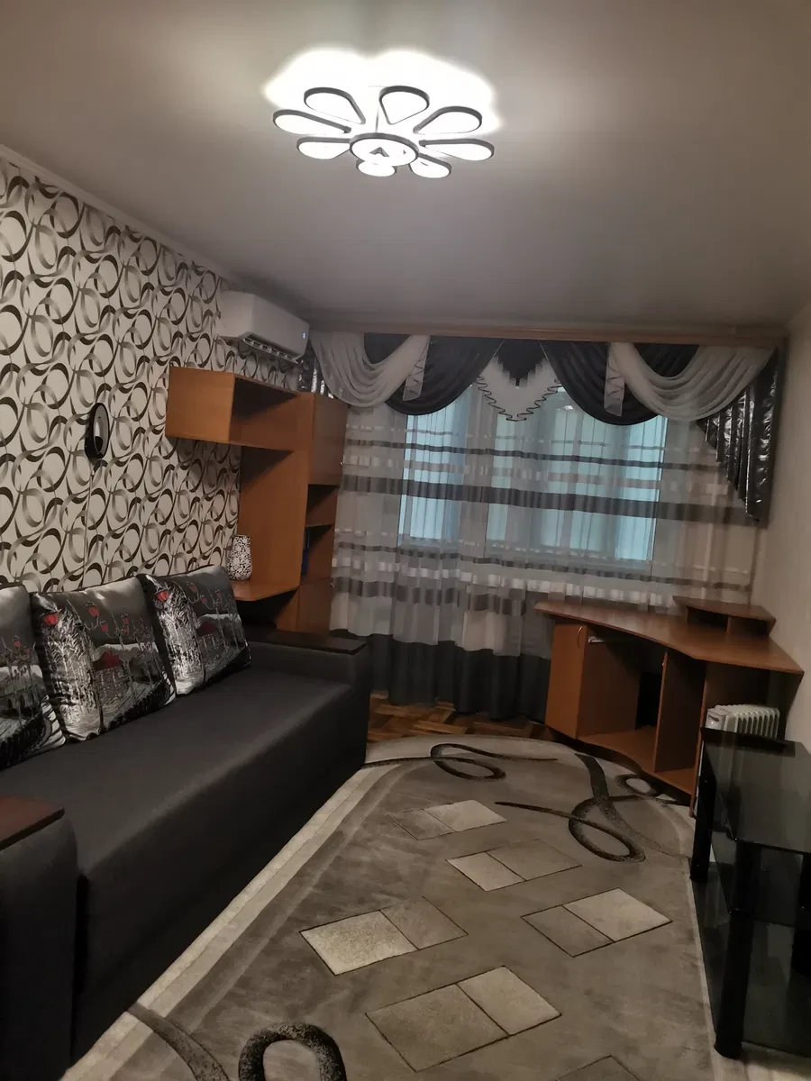 1-комнатная квартира, Шевченковский: можно заезжать, с мебелью - фото 1