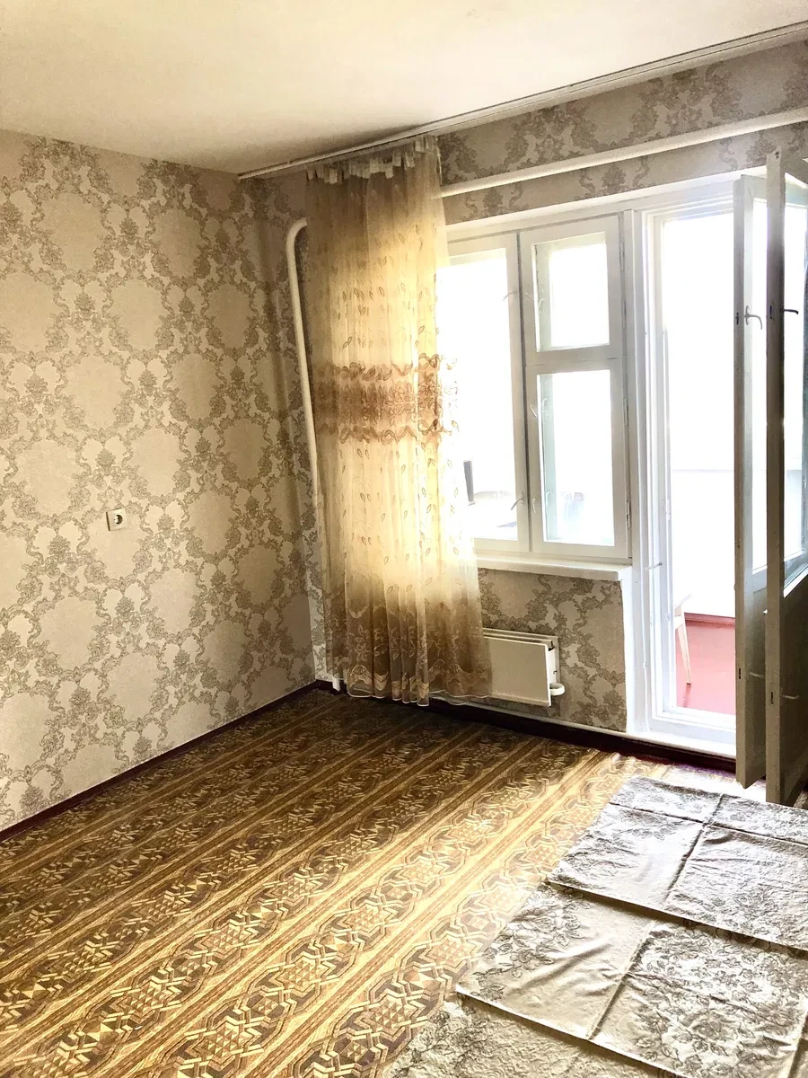 2-кімнатна квартира, Дарницький: дві лоджії, метро Позняки 5-7 хв - фото 2