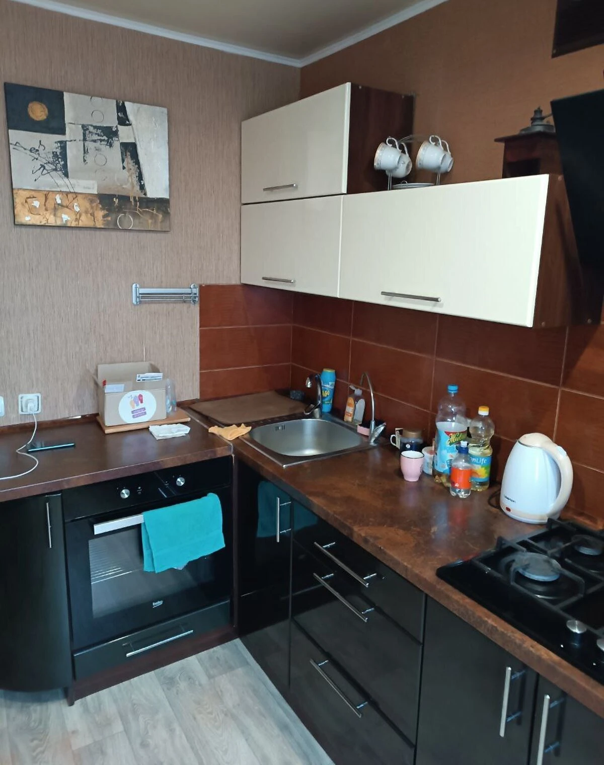 2-кімнатна квартира, Павлоград: цегляні стіни, балкон або лоджія, фото 2