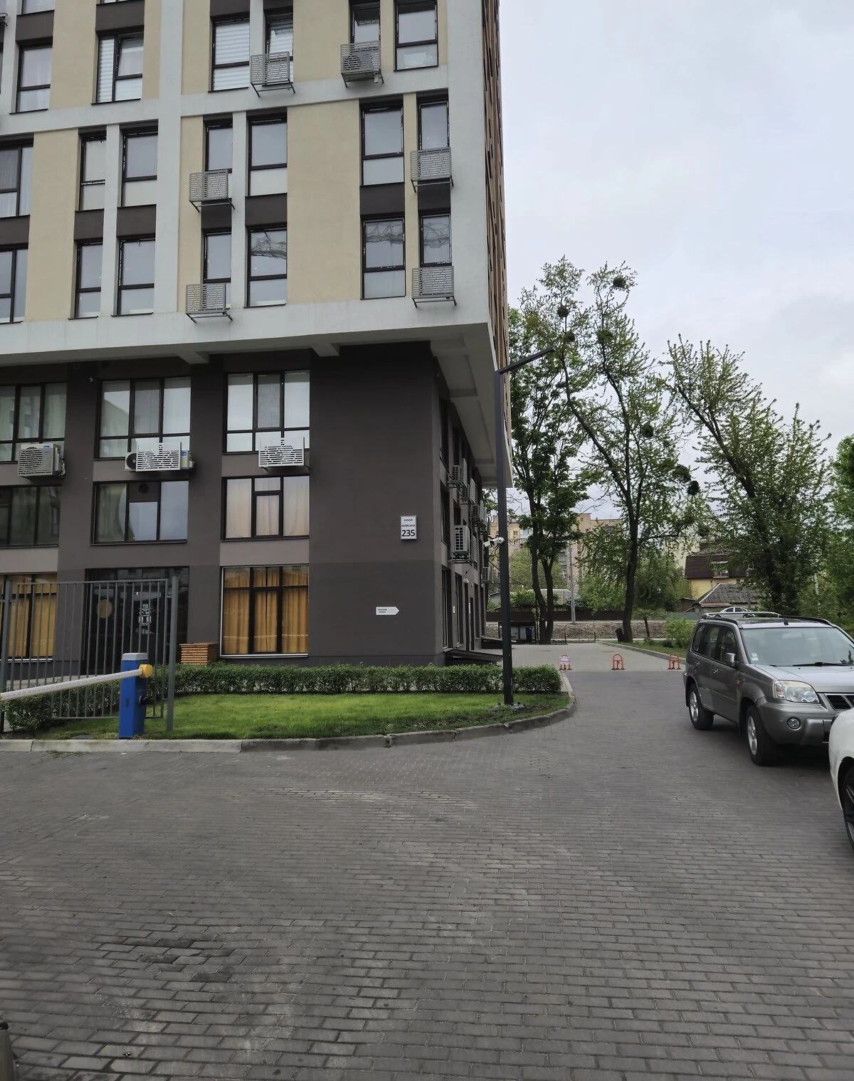 Офіс, Бровари: вхід без порогів, укриття - фото 2