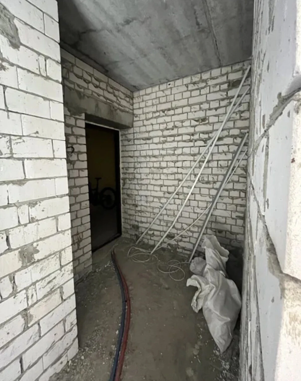 1-кімнатна квартира, Дальня Журавлівка: будинок 2023 року, торг - фото 3