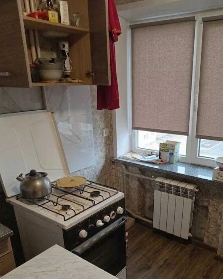 1-кімнатна квартира, Новобаварський: метро пішки, цегляний будинок - фото 4