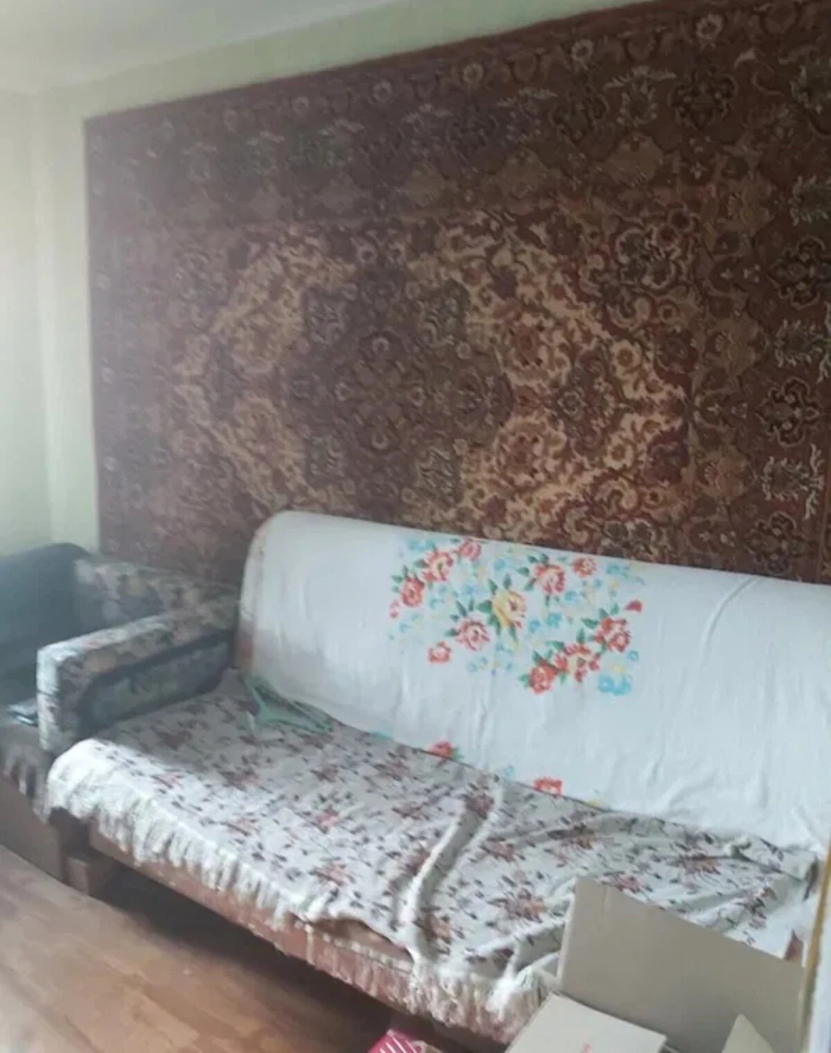 2-комнатная квартира, Старая Дарница: балкон, внутренний двор, фото 3