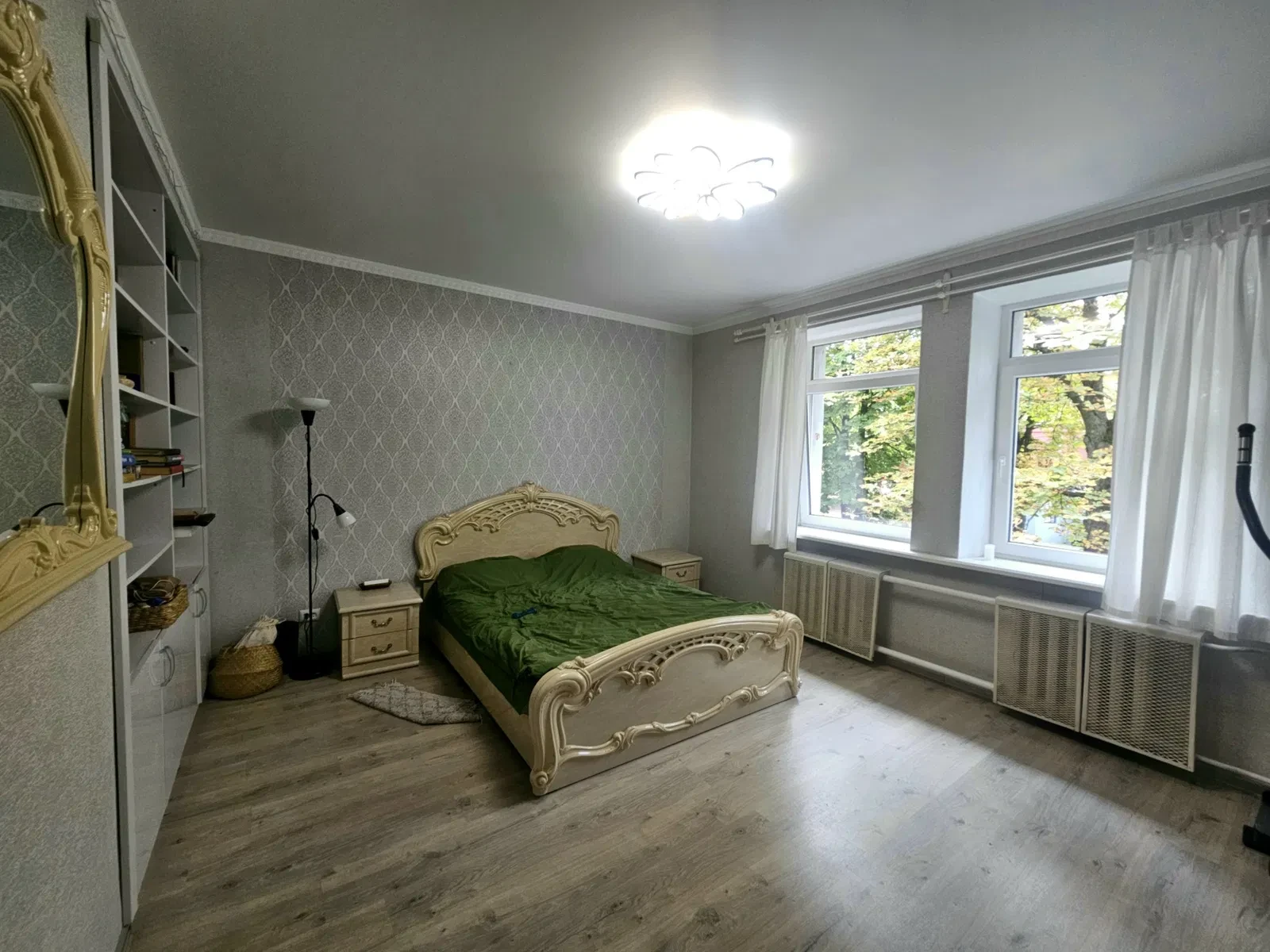 3-комнатная квартира, Нововолынск: современный ремонт, высокие потолки, фото 4