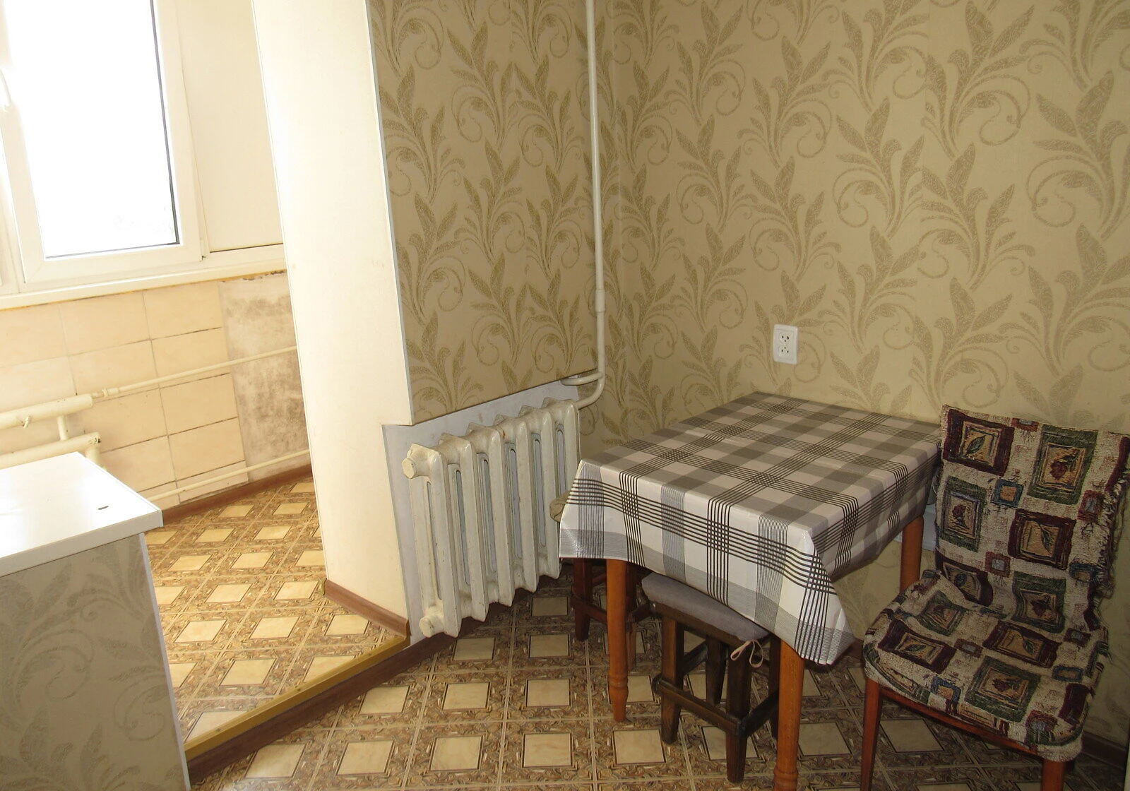 1-кімнатна квартира, Інгульський: косметичний ремонт, балкон - фото 2