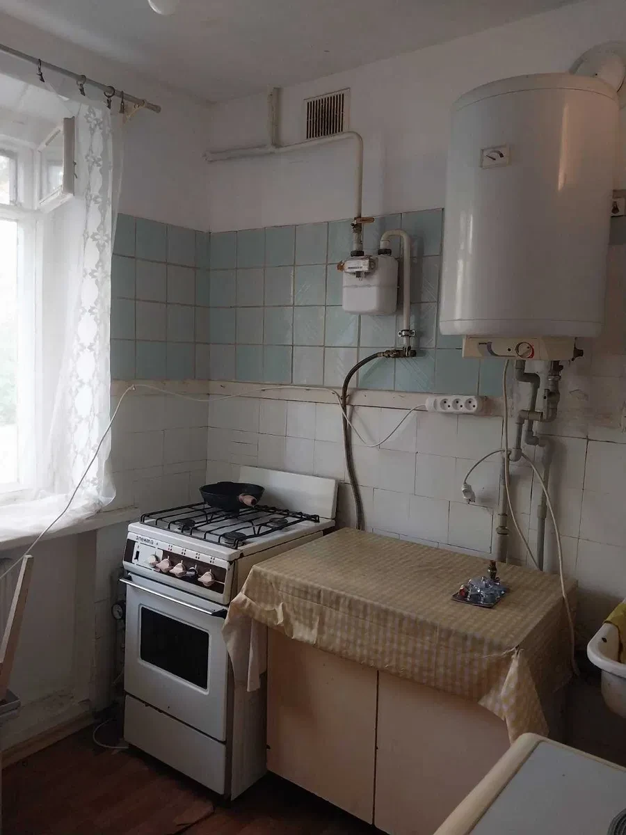 2-кімнатна квартира, Ірпінь: власна котельня, житловий стан, фото 3