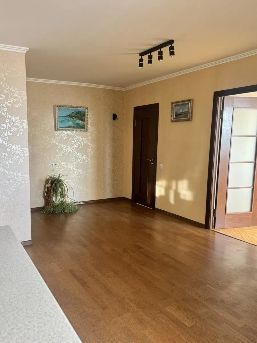 2-кімнатна квартира, Шептицький: якісний ремонт, котел Vaillant - фото 2