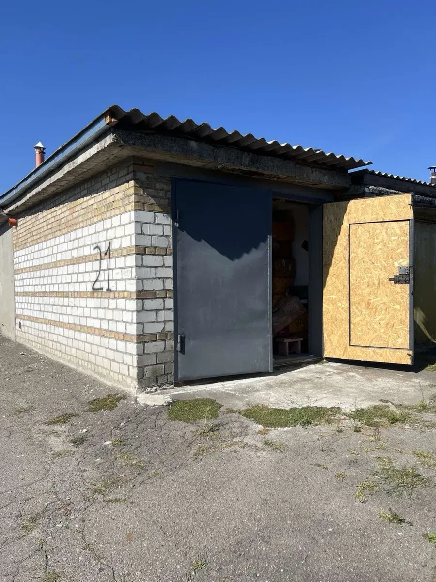 Гараж, Голосіївський: заїзд із причепом, підвал, ремонт 2025 року - фото 1