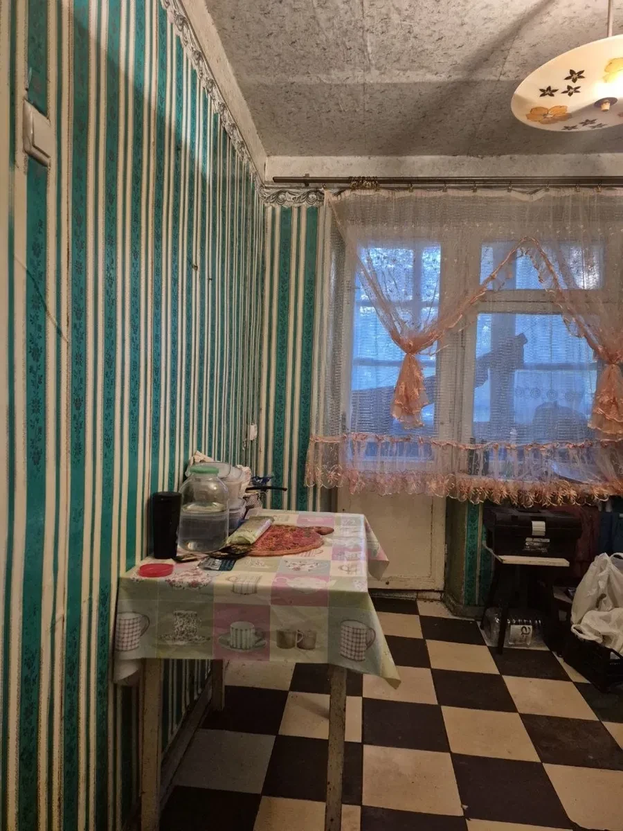 Гостинка, Новокодакский: лоджия 6 метров, под коммерцию, фото 4
