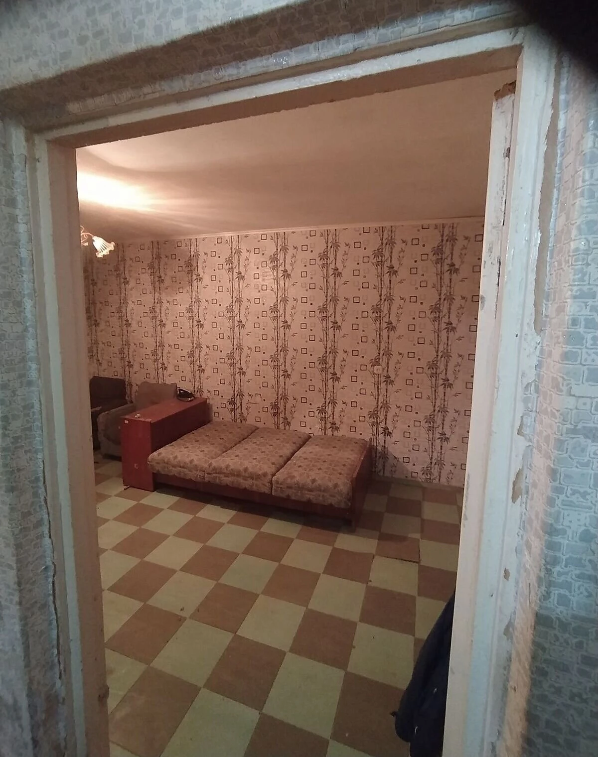1-кімнатна квартира, В. Усова: чорнова штукатурка, електроопалення, фото 3