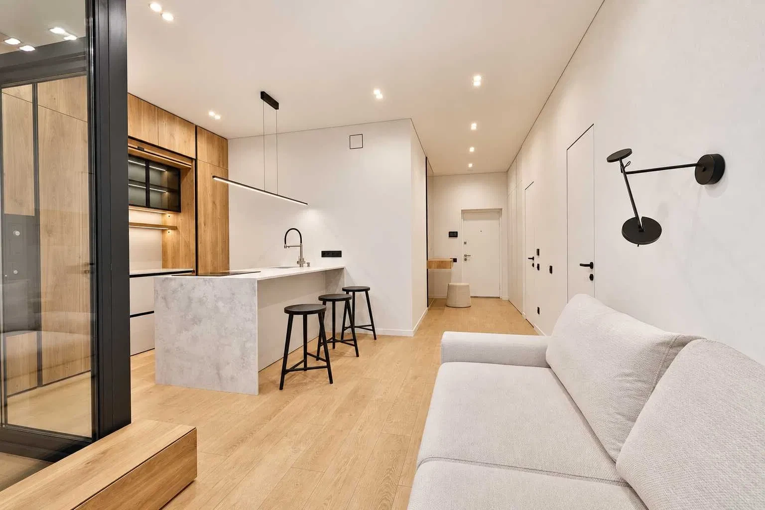 1-кімнатна квартира у ЖК Unit Home: авторський ремонт, підземний паркінг, фото 2