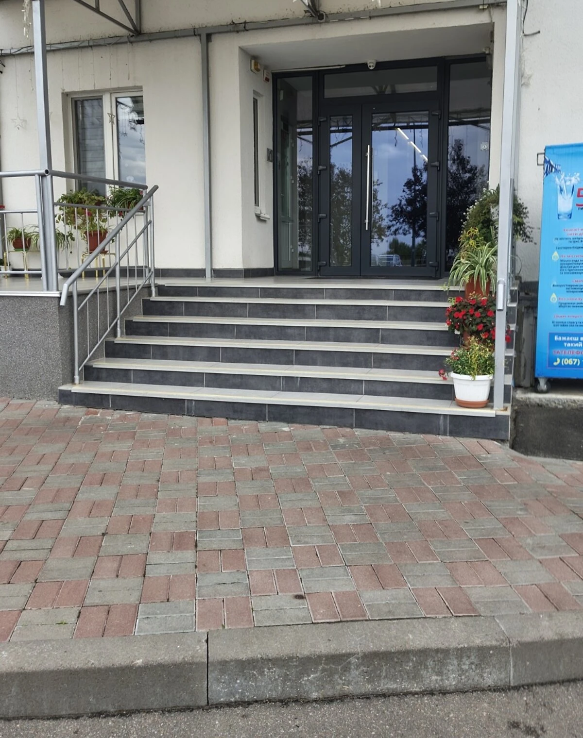 1-комнатная квартира, Троещина: кухня-студия, дизайнерский ремонт - фото 2