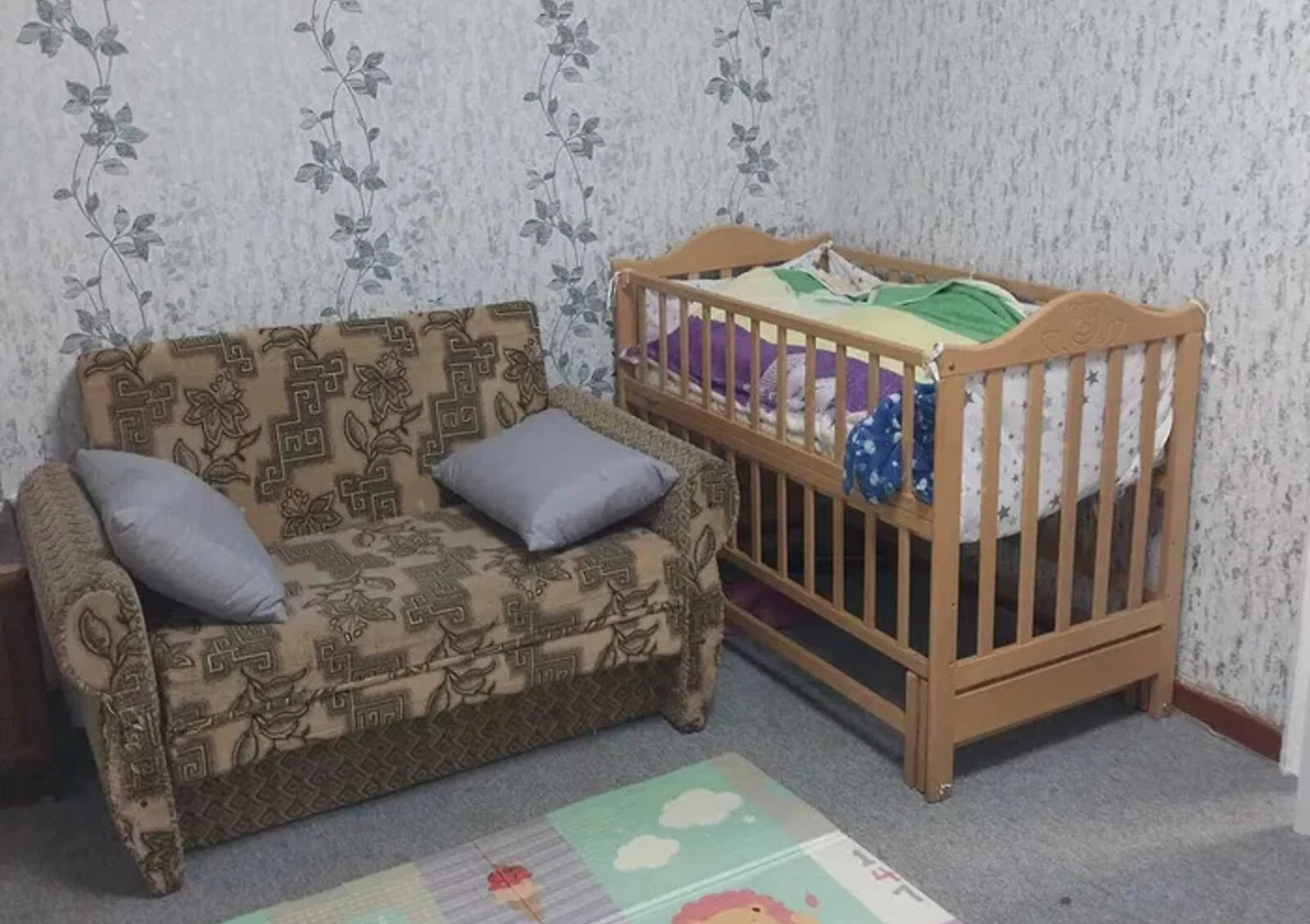 Частина будинку, Кропивницький: натяжна стеля, цегляні стіни - фото 2