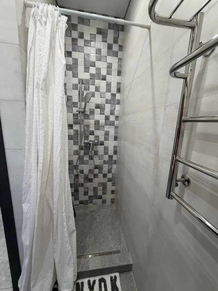 Студія у ЖК Лимнос: генератор, укриття в паркінгу, вид з балкона - фото 5