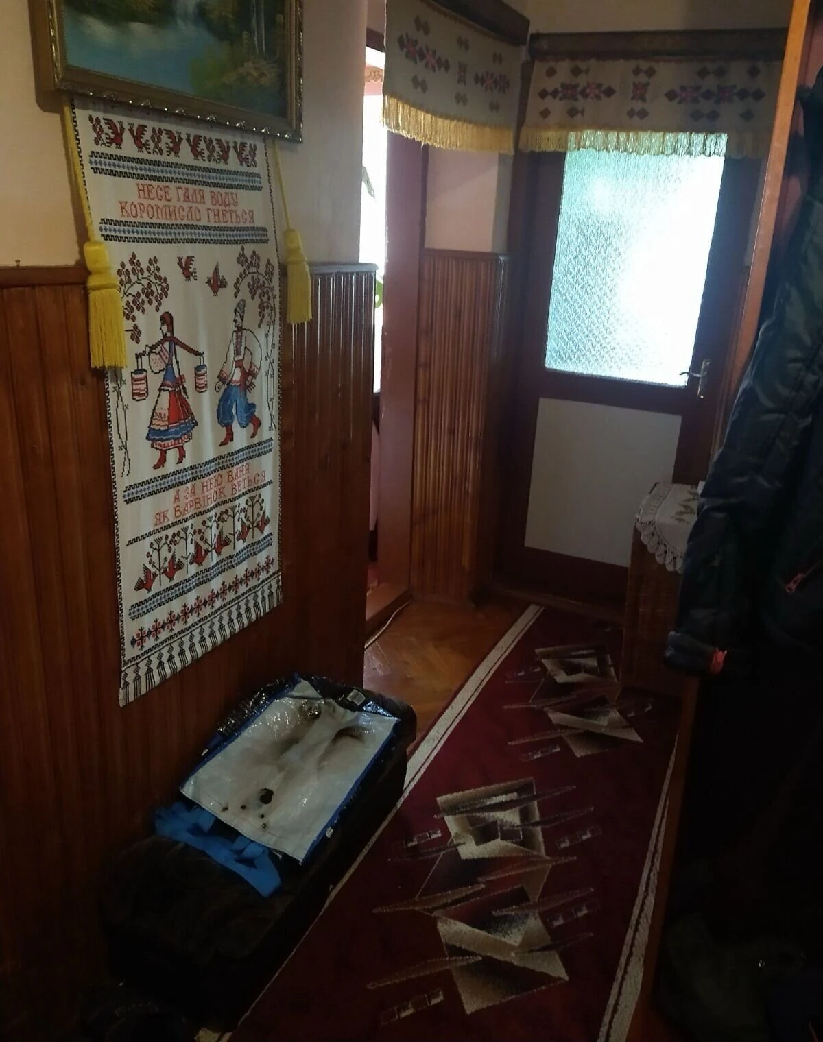 3-кімнатна квартира, Нижні Ворота: гараж із підвалом, свердловина, фото 5