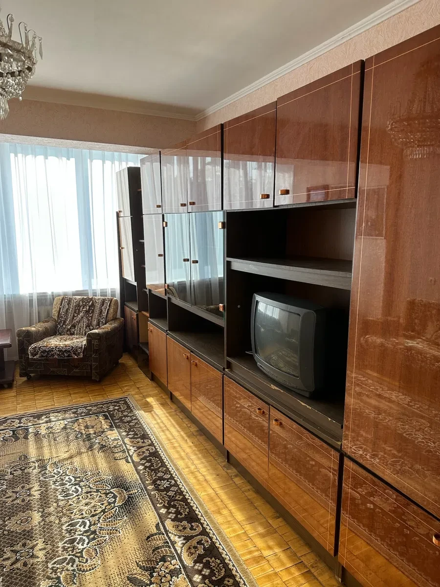 2-кімнатна квартира, Васильків: бойлер, роздільне планування - фото 2