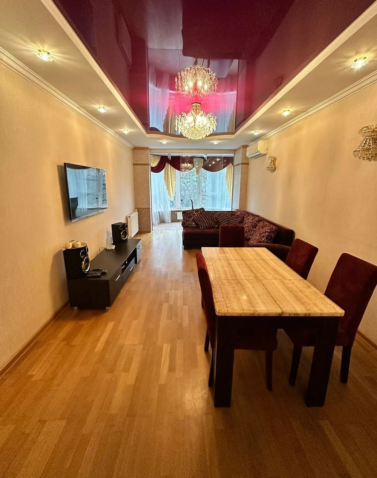 2-кімнатна квартира, Ланжерон: кухня-студія, євроремонт, 2 санвузли