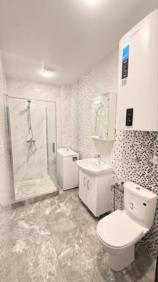 2-кімнатна квартира у ЖК Свободна: дизайнерський ремонт, перша здача - фото 2