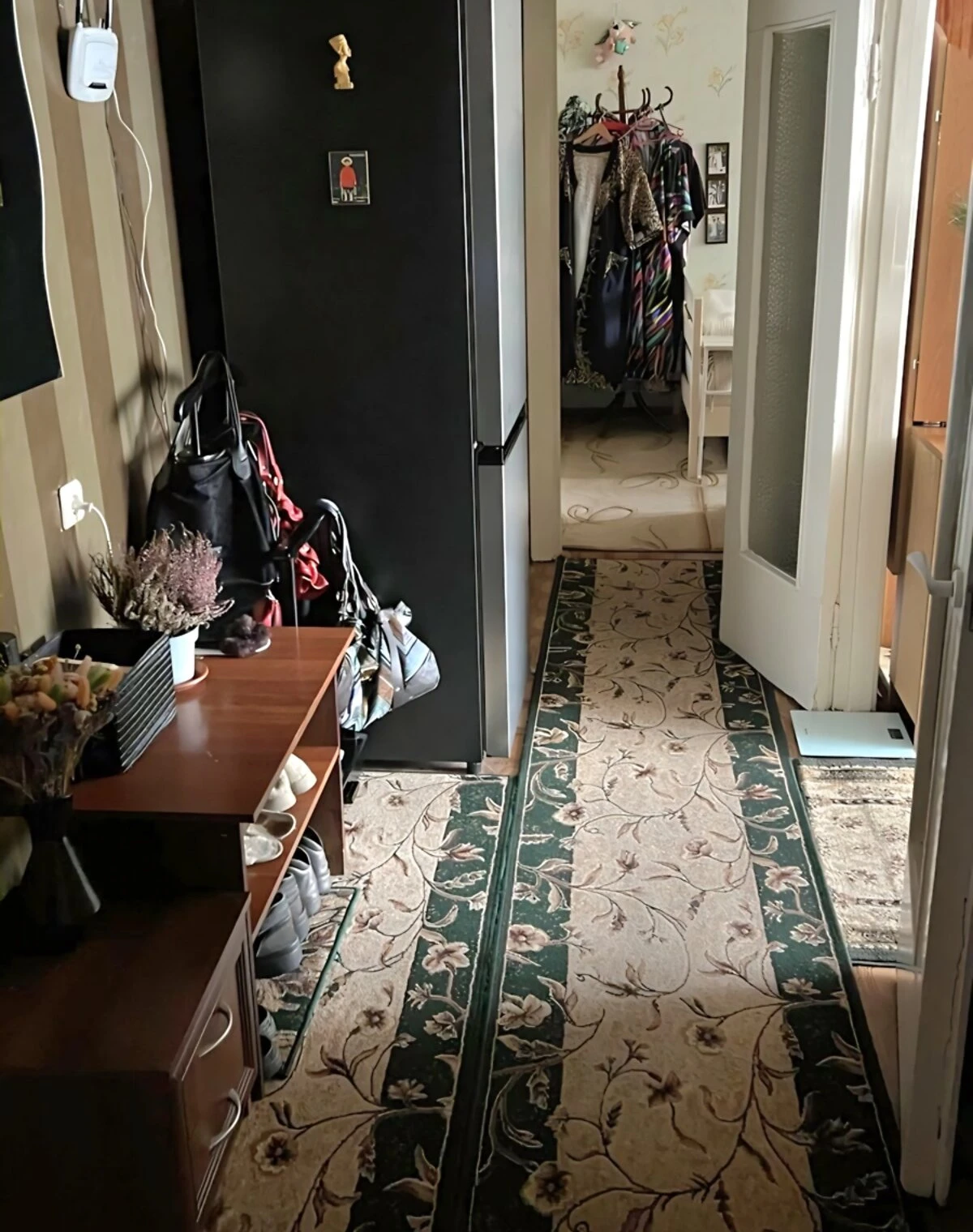2-комнатная квартира, Павлоград: кирпичный дом, торг - фото 4
