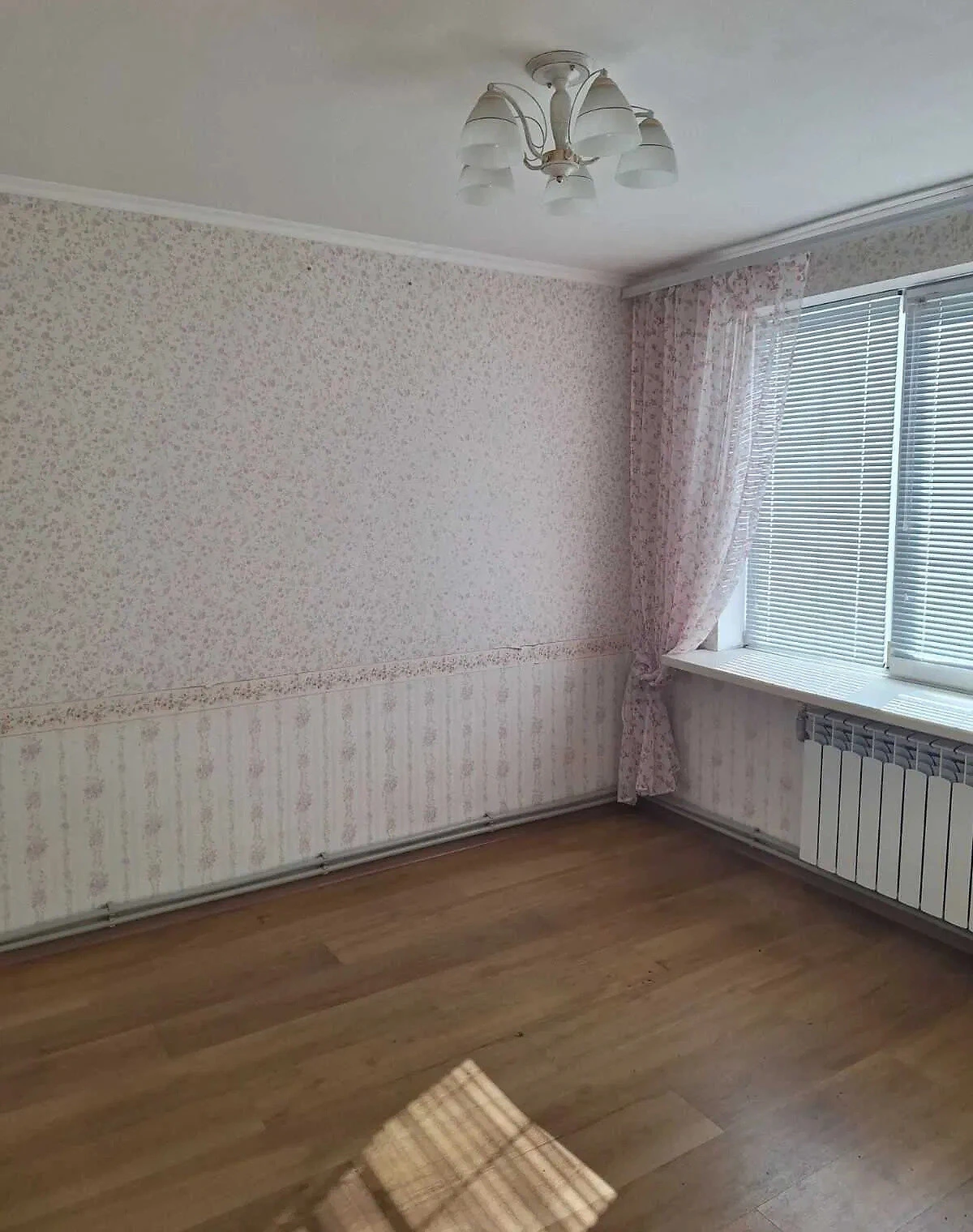 2-кімнатна квартира, Снігурівка: електричне опалення, гардероб - фото 5