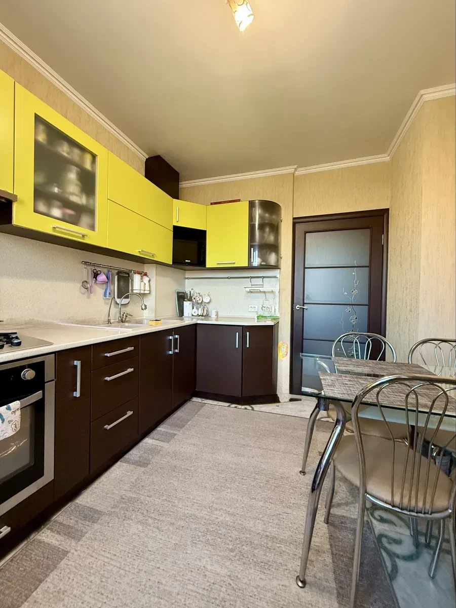 3-комнатная квартира, Молодежный: 2 балкона, 297 кВт, фото 5