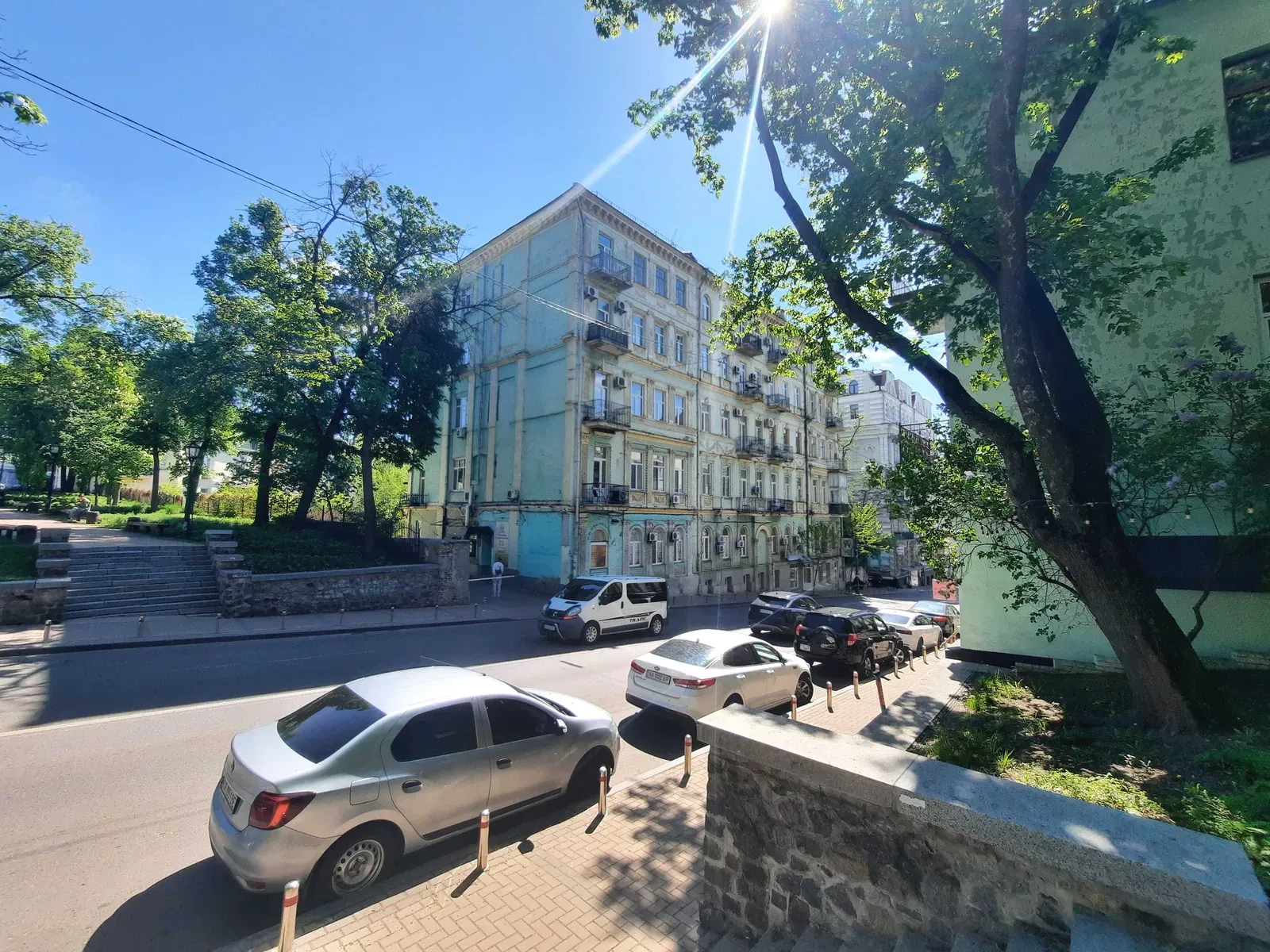 Офіс, Шевченківський: готова оренда, фасадний вхід, парковка - фото 1