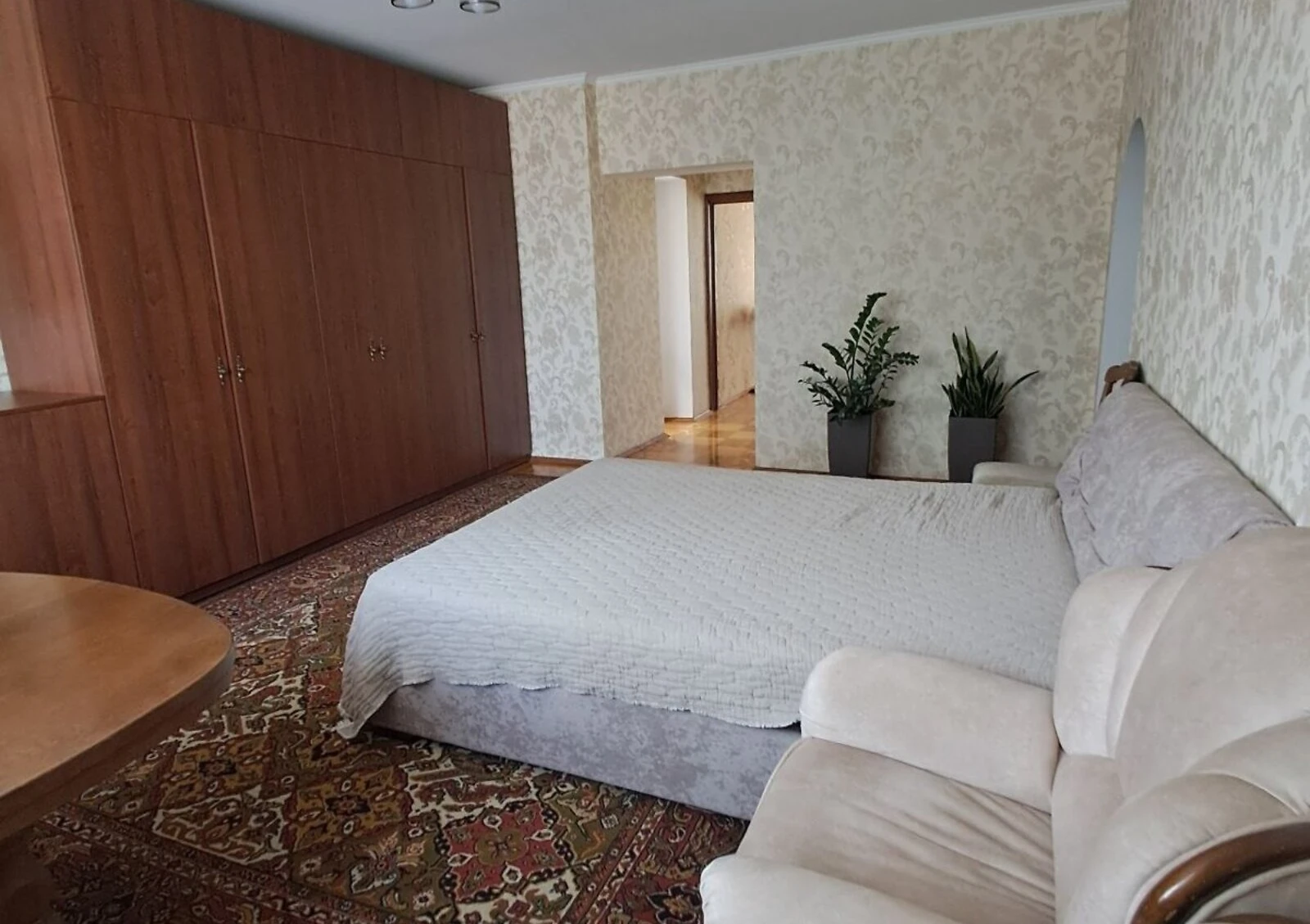 2-кімнатна квартира, Вишневе: укриття, опалення без світла, єОселя