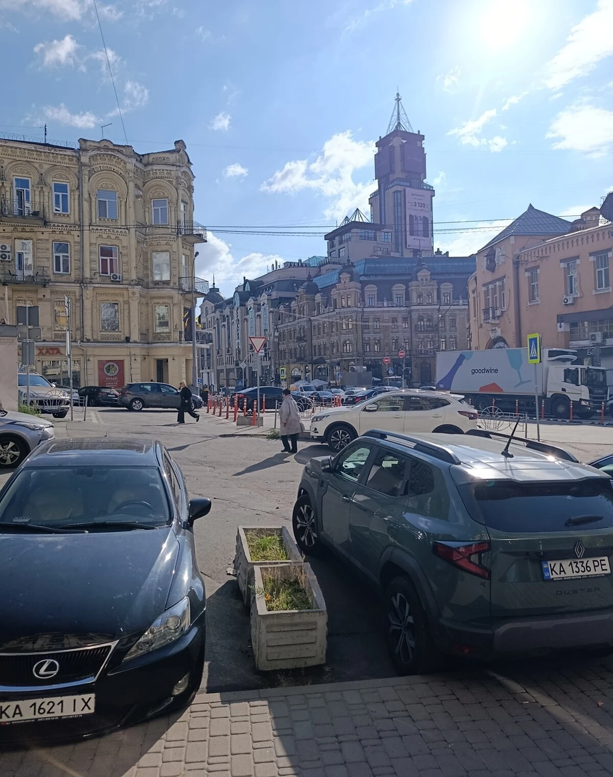 2-кімнатна квартира, Липки: кухня-студія, євроремонт - фото 1