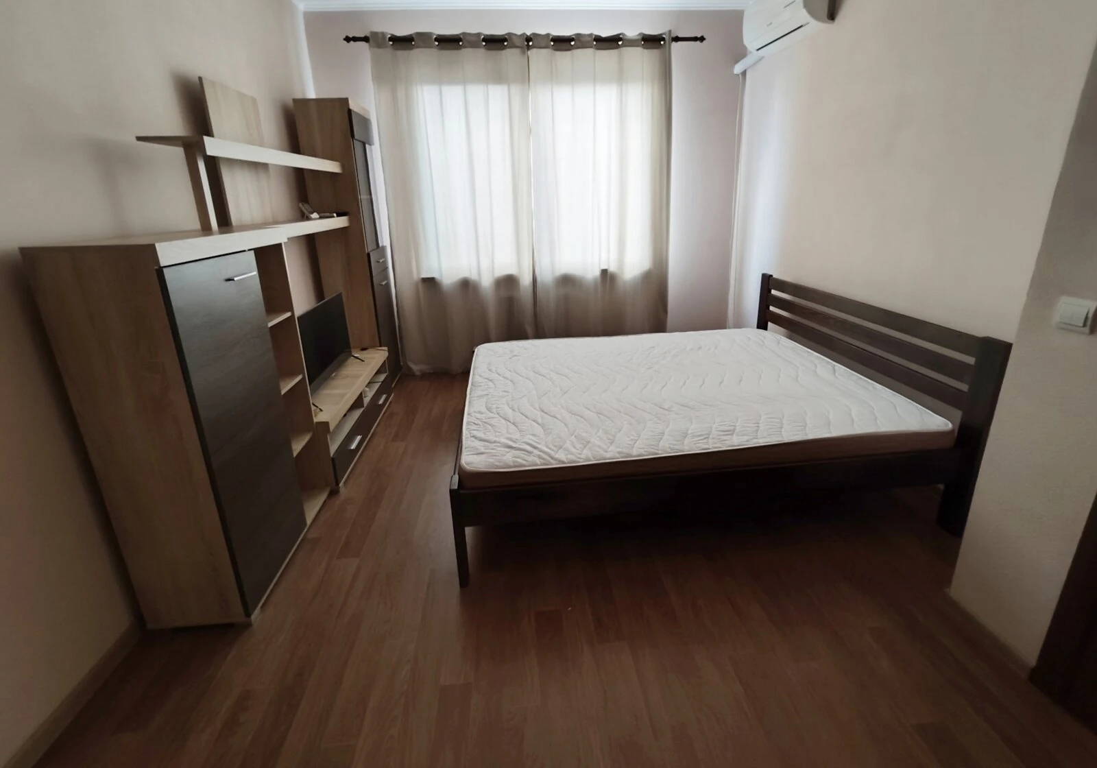 1-кімнатна квартира, Осокорки: євроремонт, опалення без світла - фото 3