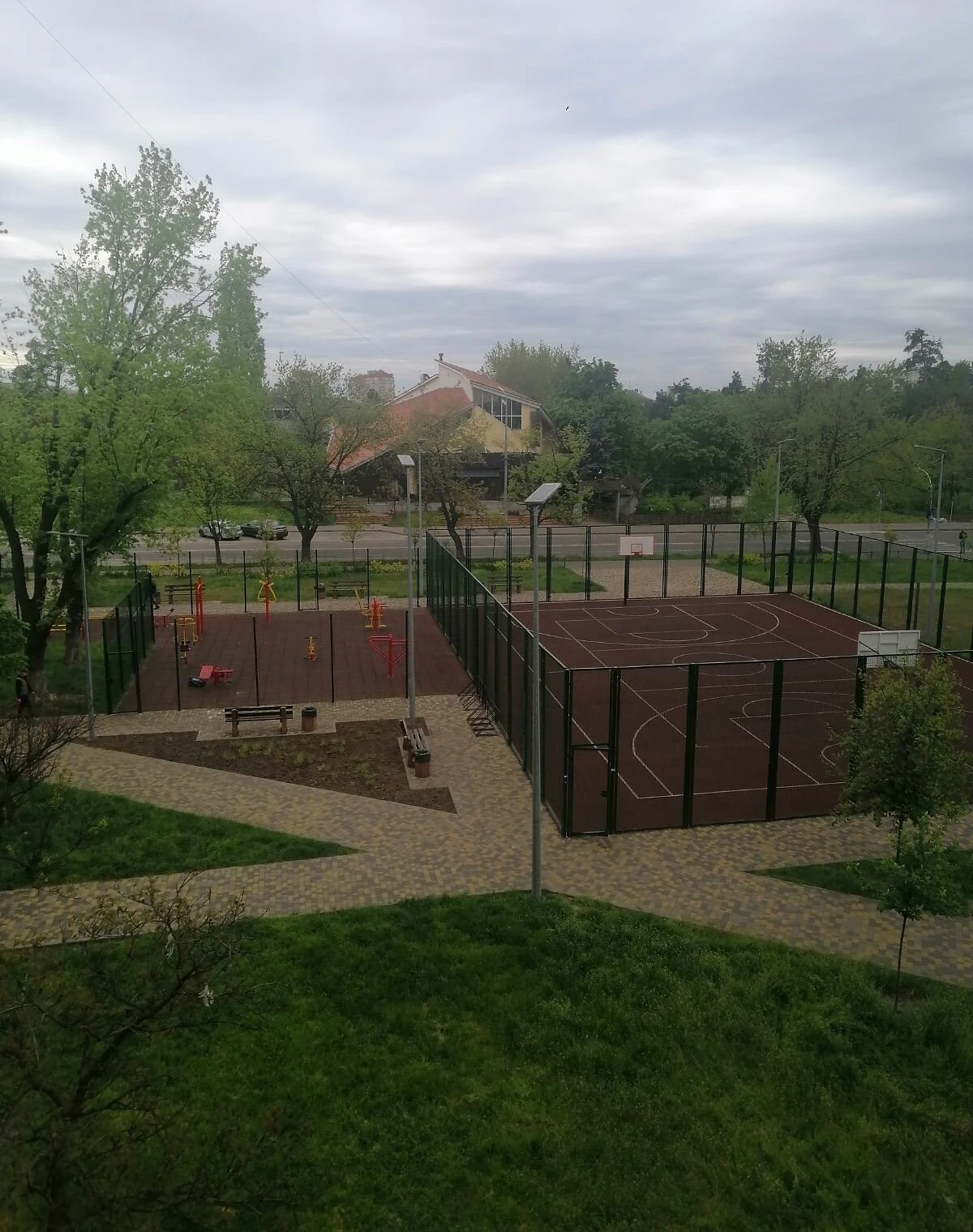 4-кімнатна квартира, Дніпровський: кухня-студія, метро Дарниця, фото 4