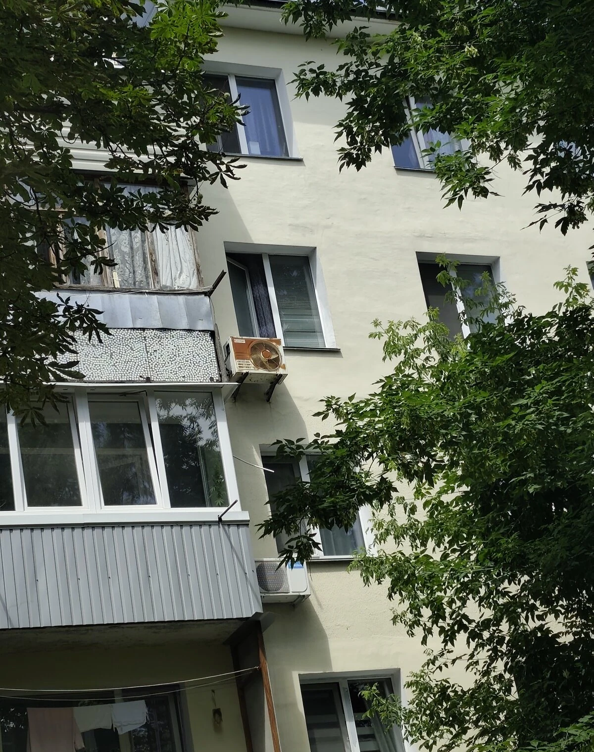 Кімната, Придніпровський: вода й опалення без світла, бойлер - фото 4