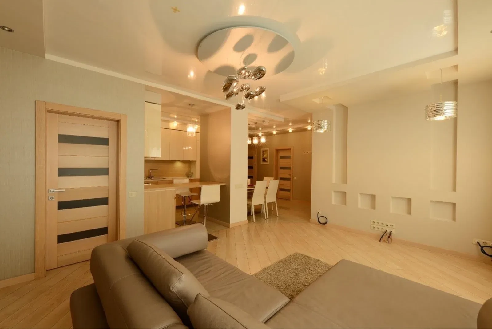 3-кімнатна квартира у ЖК Діброва: генератор, кухня-вітальня 47 м² - фото 4