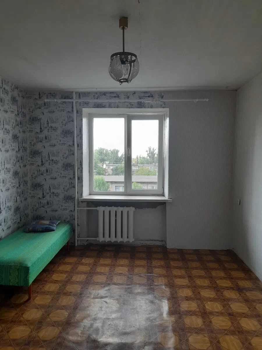 2-кімнатна квартира, Долгинцевський: балкон із кухні, 3 ліфти - фото 2