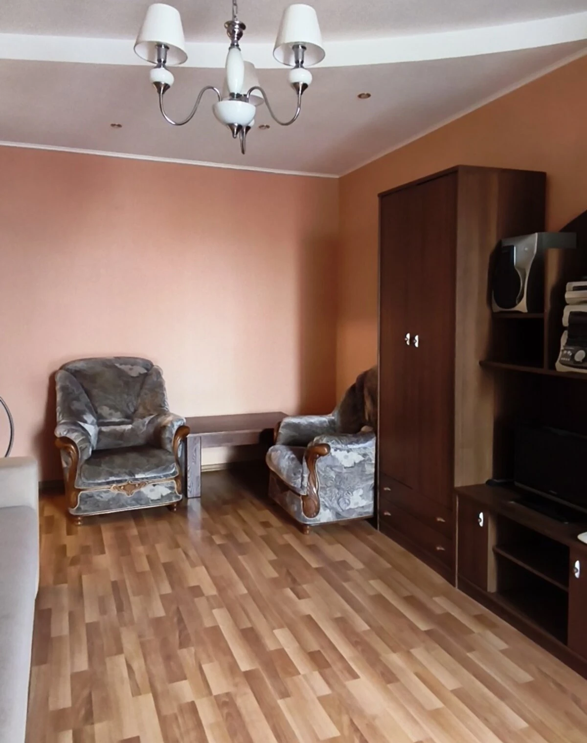 2-кімнатна квартира, Оболонь: вода й опалення без світла - фото 3
