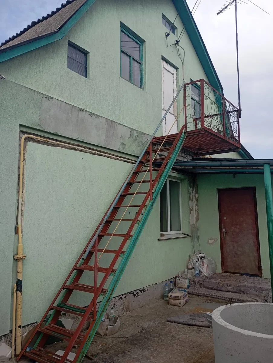 Частина будинку, Гора: 2 сотки, потрібна каналізація
