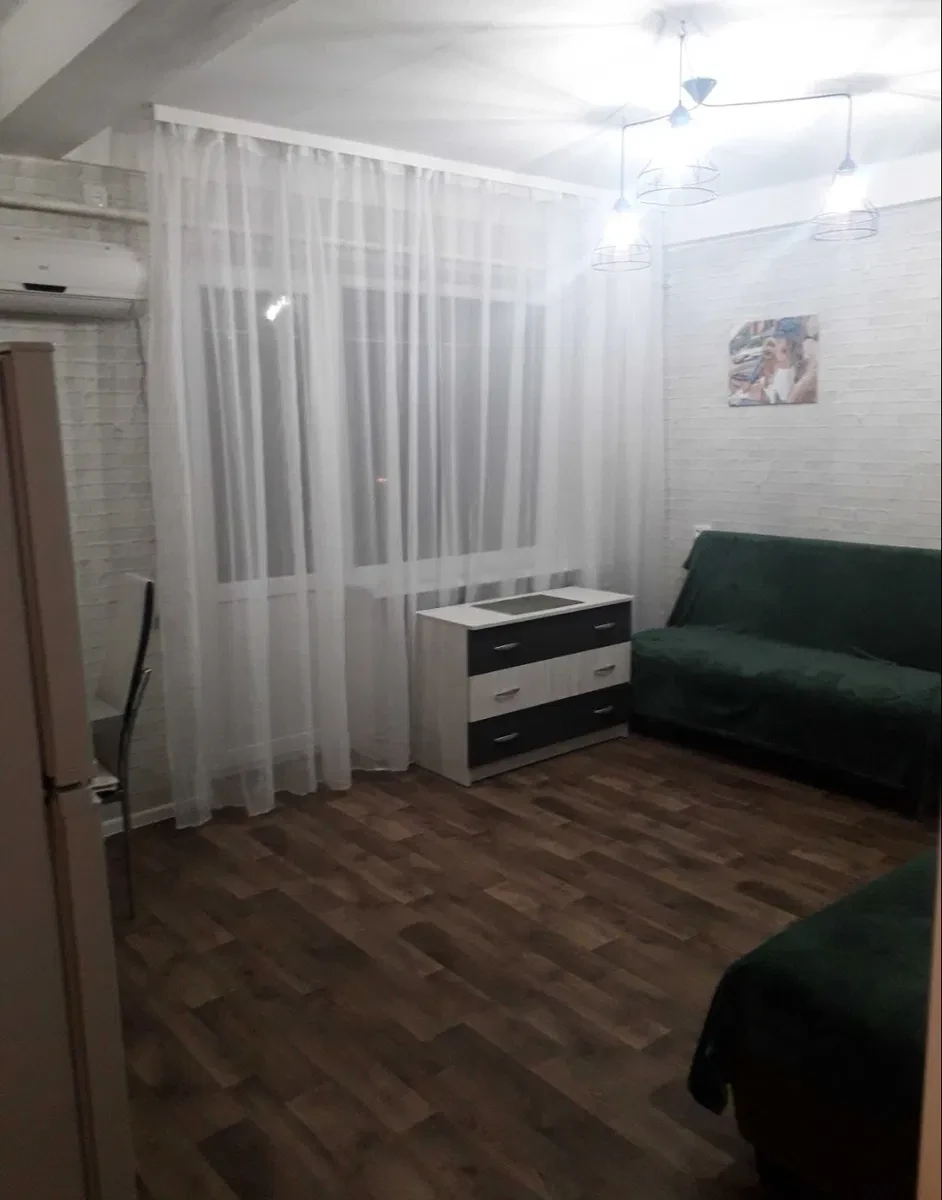 2-кімнатна квартира, Вознесенівський: хороший ремонт, меблі й техніка - фото 3