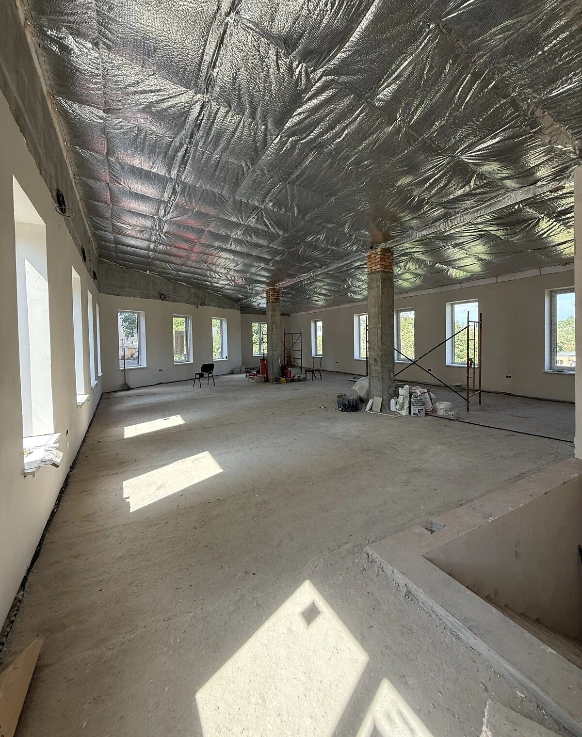 Приміщення, Дружба: торгово-офісний центр, торг можливий - фото 2