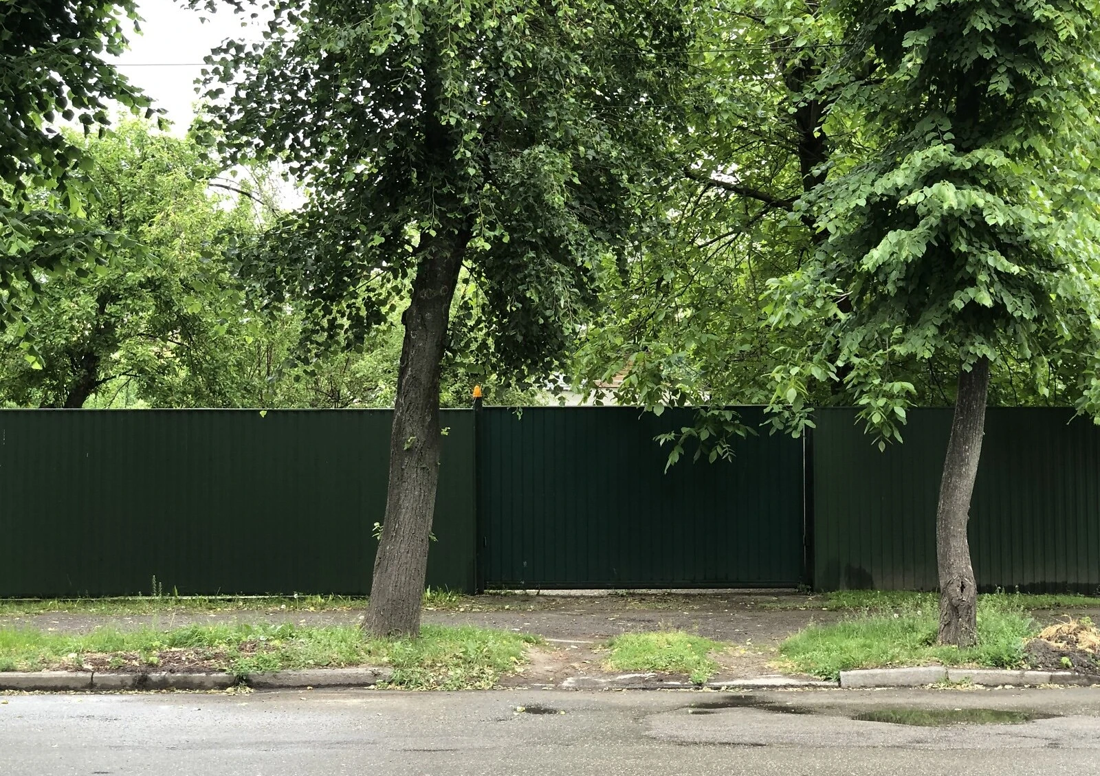 Ділянка 4 сотки, Солом'янський: під житлову забудову, з фундаментом - фото 1