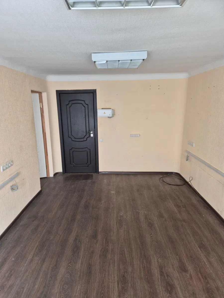 Офис, Приднепровск: кабинеты по 18 м², электроснабжение 380 В - фото 2