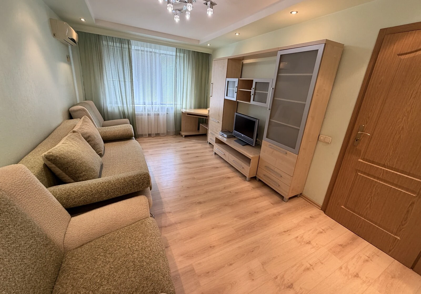 2-кімнатна квартира, Лісовий Масив: євроремонт, метро Лісова - фото 2