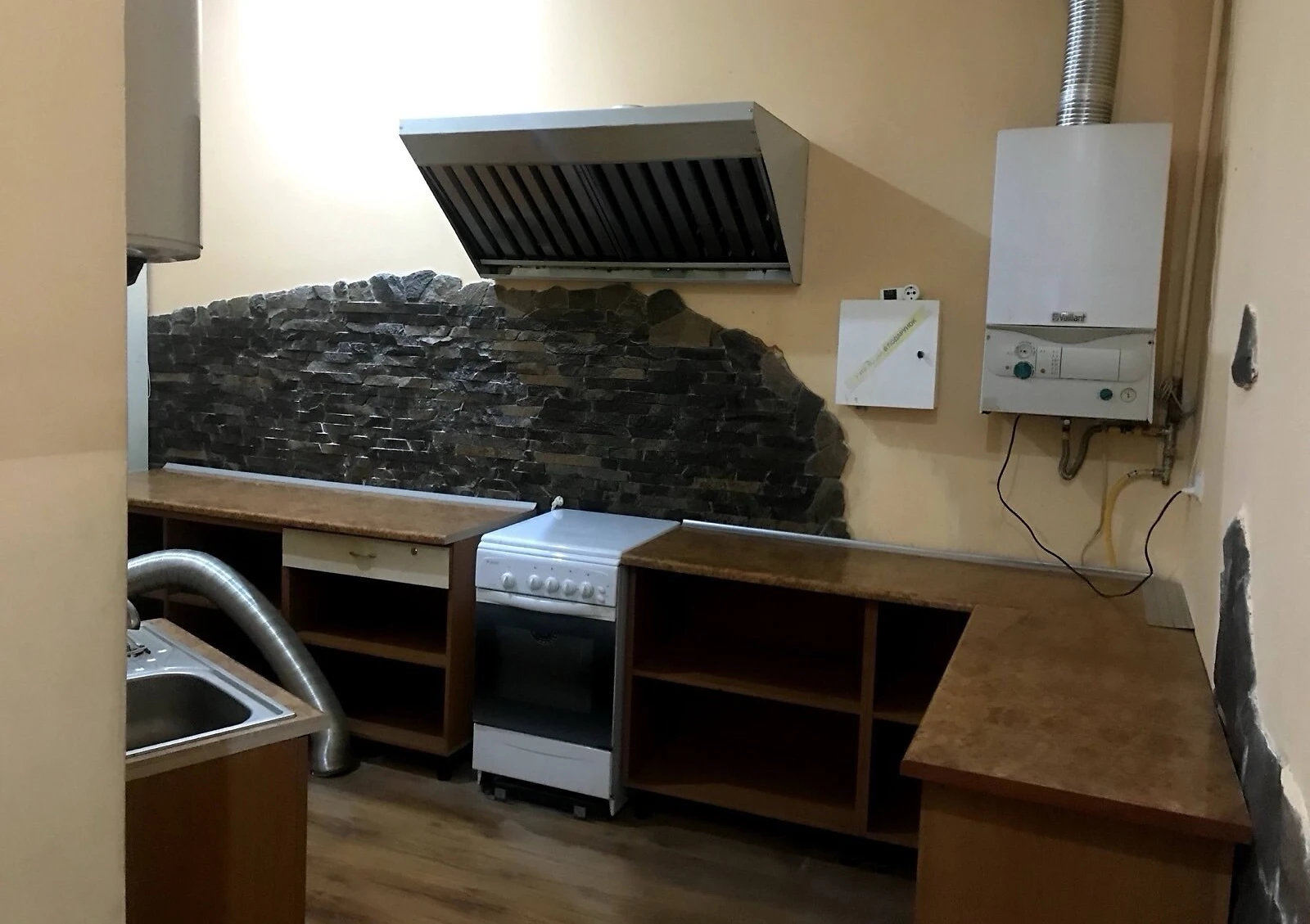 Приміщення, Личаків: фасадний вхід, газове опалення, стеля 3 м - фото 5