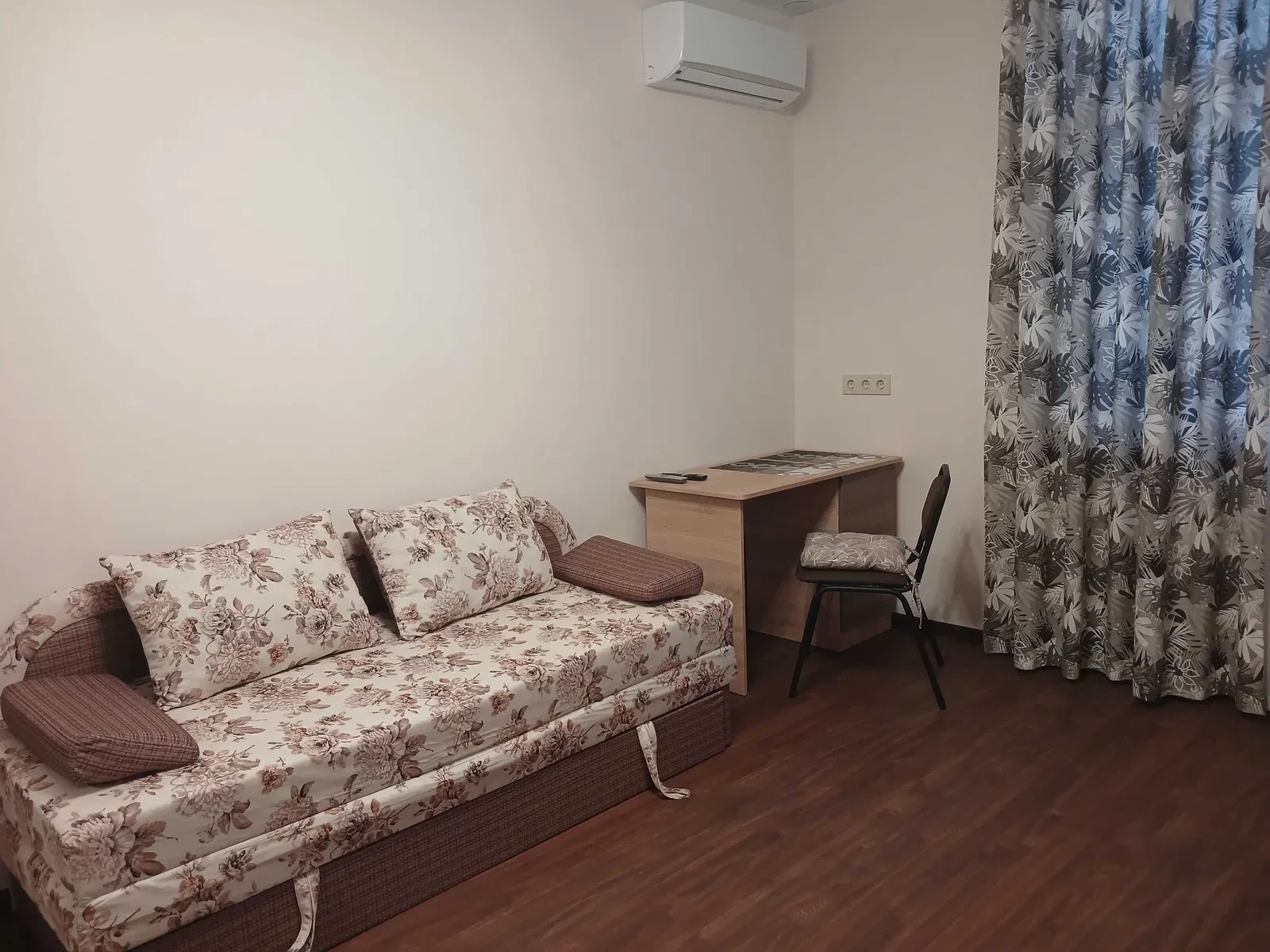 1-кімнатна квартира у ЖК Варшавський: енергонезалежне живлення, фото 5