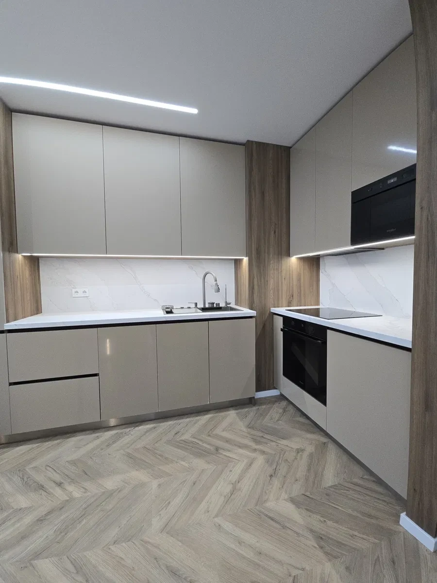 1-кімнатна квартира у ЖК Манхеттен: окрема спальня, кухня 18 м² - фото 2