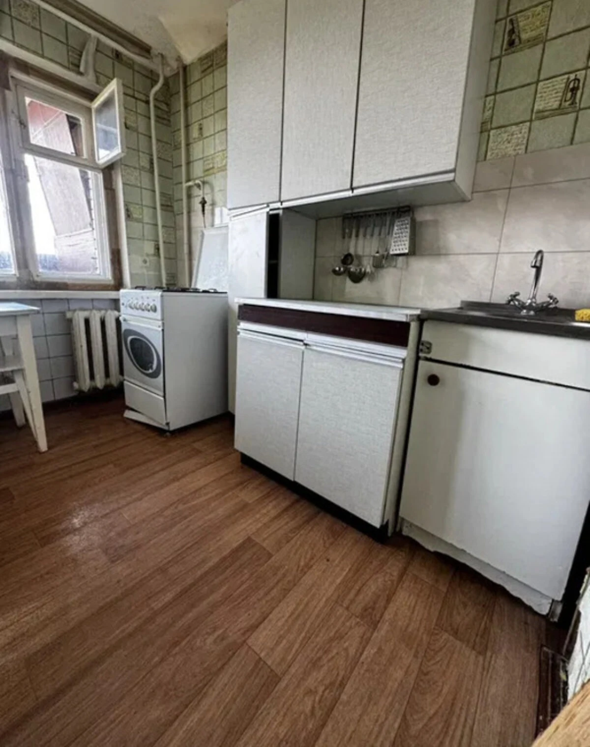 1-кімнатна квартира, Київ: роздільний санвузол, фото 4