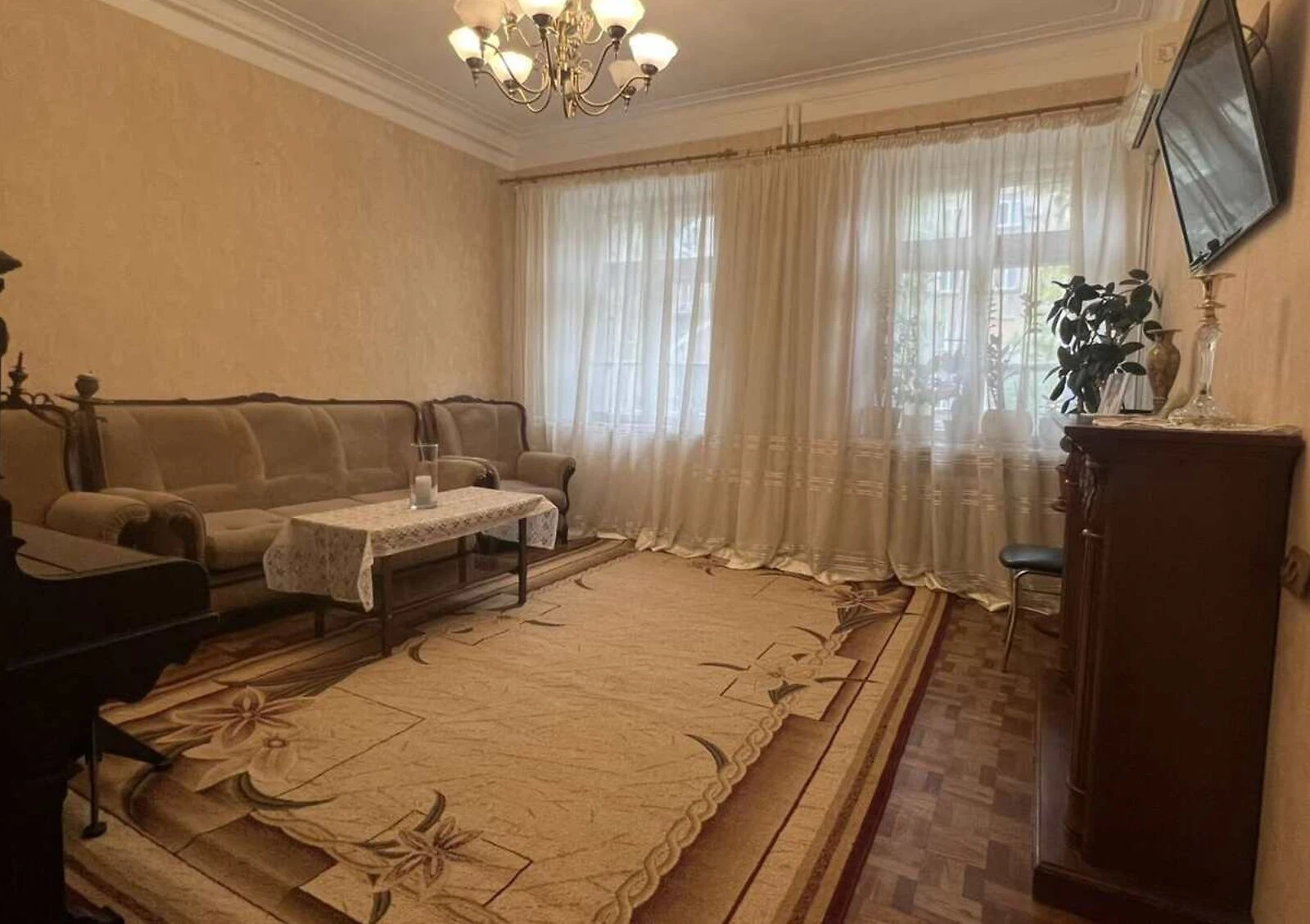 3-кімнатна квартира, Центральний: сталінка, торг можливий - фото 2