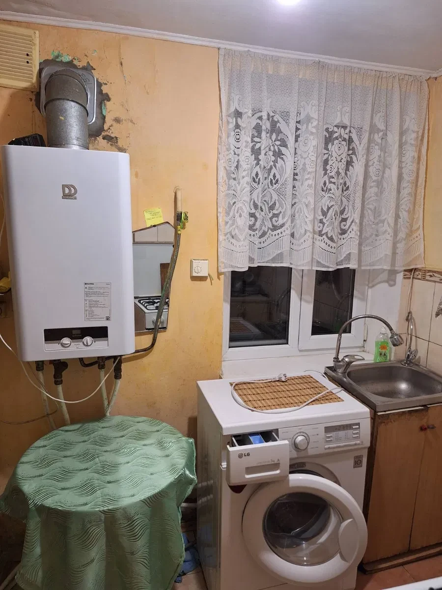 Частина будинку, Київський: генератор, закритий двір - фото 2