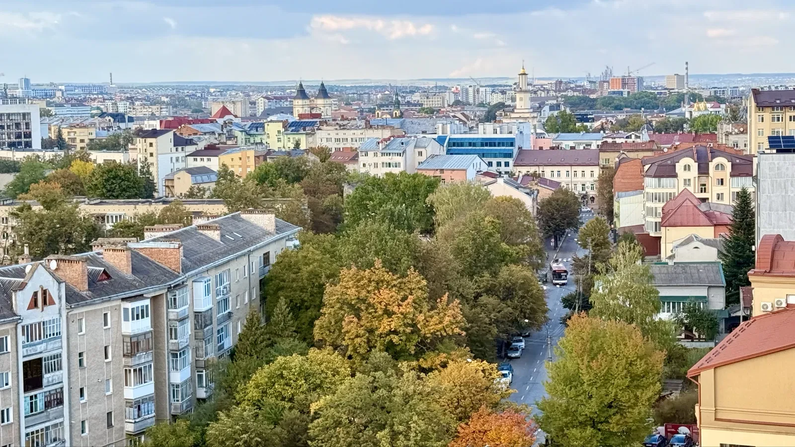2-кімнатна квартира у ЖК Main House: вид на центр, Карпати, фото 2