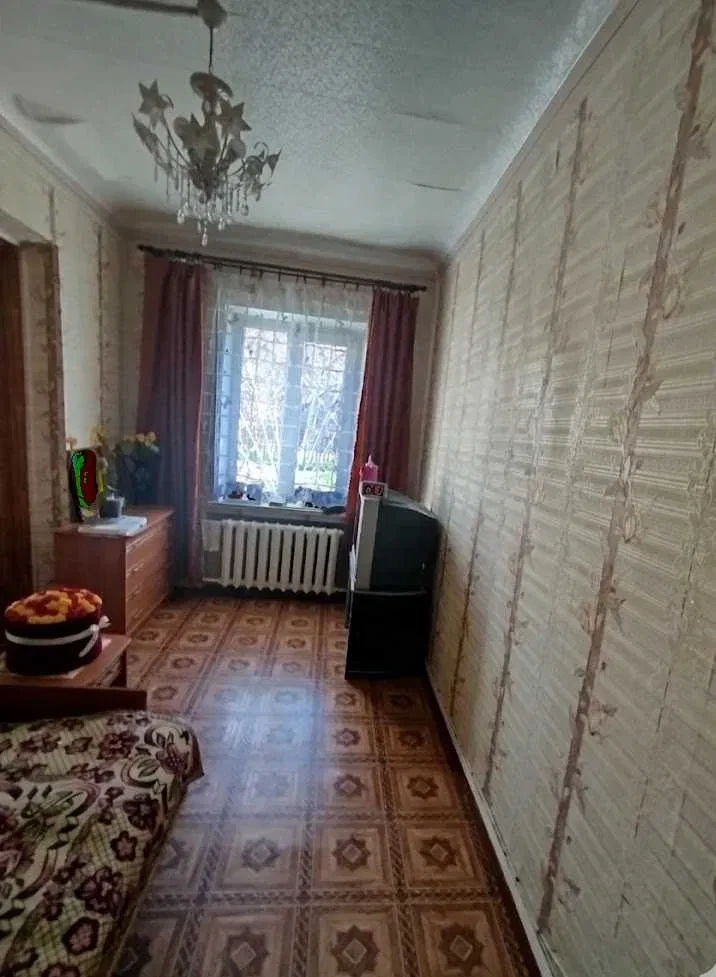 2-комнатная квартира, Холодногорский: утепленная лоджия, газовая колонка, фото 2